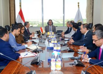 وزير التموين يعقد اجتماعًا لمناقشة ضوابط موسم الأوكازيون الصيفي وسبل أحكام الرقابة على الأسواق