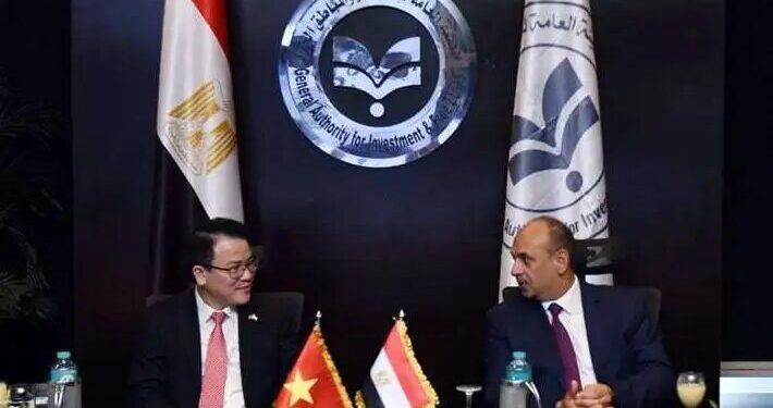 الهيئة العامة للاستثمار والمناطق الحرة تبحث تعميق التعاون الاستثماري مع حكومة فيتنام