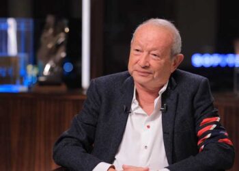 ساويرس: خفض الفائدة بين 2 و4% سيتطلب جرأة من البنك المركزي