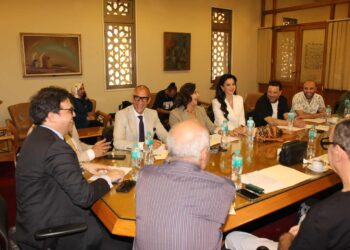 وزير الثقافة يجتمع باللجنة العليا لمهرجان ومؤتمر الموسيقى العربية في دورته الثالثة والثلاثين