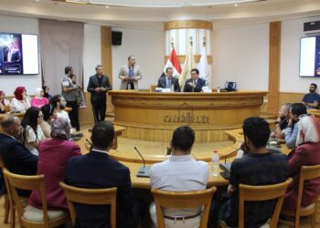 وزير الثقافة يفتتح فعاليات مبادرة “القوة في شبابنا 2” بحوار مفتوح مع الشباب