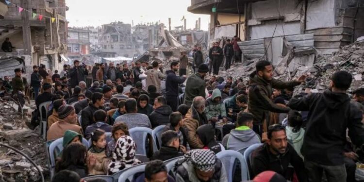 خبير استراتيجي: إسرائيل تنفذ مخططًا شاملًا للسيطرة على غزة والاستيطان في أجزاء منها