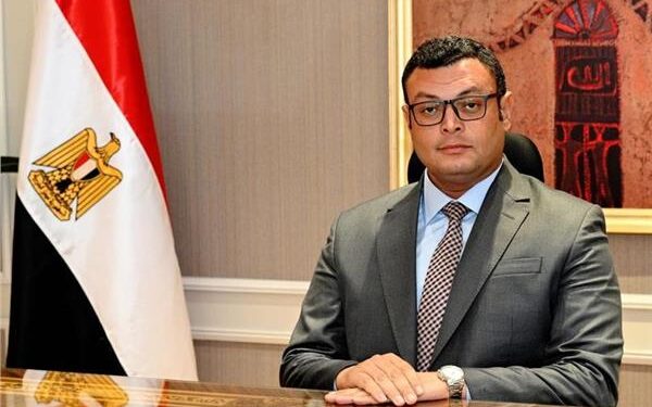 وزير الإسكان يُصدر قرارات إزالة لمخالفات بناء بمدينة غرب بورسعيد والساحل الشمالي الغربي
