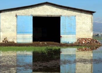 فيضانات مدمرة في كشمير وباكستان ترفع حصيلة الضحايا وتثير مخاوف من كارثة جديدة
