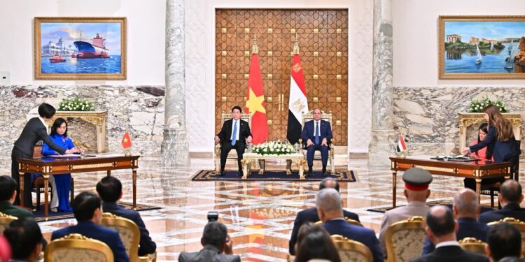 وزيرة التخطيط توقّع مذكرة تفاهم مع نائبة وزير الصناعة والتجارة بفيتنام لتعزيز التنمية الاقتصادية