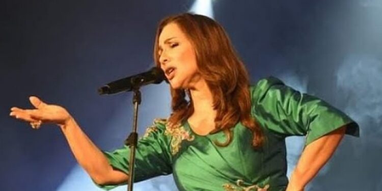 نبيهة كراولي تختتم مهرجان الحمامات الدولي برسائل فنية وإنسانية