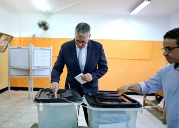 وزير البترول والثروة المعدنية يُدلي بصوته في انتخابات مجلس الشيوخ