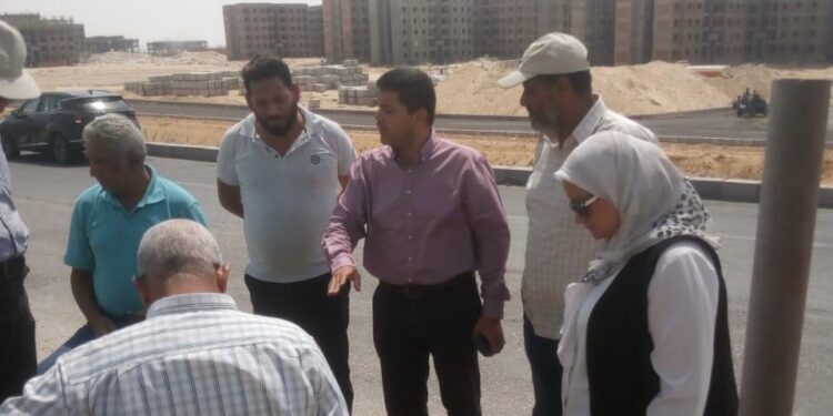 رئيس جهاز مدينة المنيا الجديدة يتفقد أعمال التطوير..ومواصلة الحملات بالمدينة