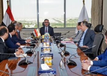 وزير التموين يعقد اجتماعًا لمتابعة جهود الوزارة في مواجهة حالات الغش التجاري وحماية حقوق المستهلكين