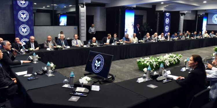 الهيئة العامة للاستثمار تُشكل لجنة من مستثمري المناطق الحرة لتعظيم المساهمة التصديرية