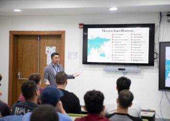 فرص لطلابنا للعمل في 250 شركة يابانية كبري بقطاعي التكنولوجيا والهندسة