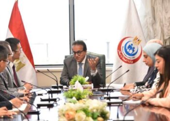 وزير الصحة يبحث مع رئيس «هواوي» العالمية تعزيز التعاون في الذكاء الاصطناعي والتحول الرقمي