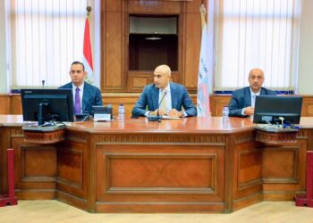 وزير التعليم يعقد اجتماعًا مع مديري ووكلاء مديريتي التربية والتعليم بمحافظتي الجيزة والقاهرة