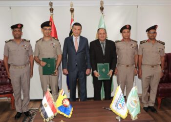 وزير الزراعة يشهد توقيع بروتوكول تعاون بين مركز البحوث الزراعية والكلية الفنية العسكرية لإنتاج