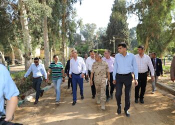 وزير الزراعة يتفقد أعمال التطوير بمحطة الزهراء للخيول العربية الأصيلة ويوجه بسرعة الإنجاز