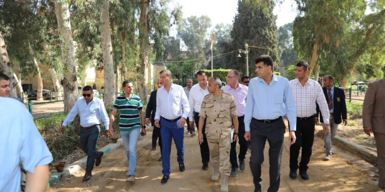 وزير الزراعة يتفقد أعمال التطوير بمحطة الزهراء للخيول العربية الأصيلة ويوجه بسرعة الإنجاز