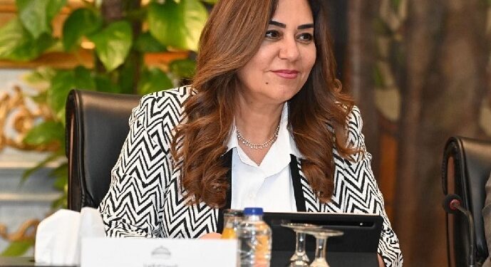 وزيرة التنمية تستعرض تقريراً حول أبرز جهود وحدة السكان المركزية خلال شهر يوليو 2025