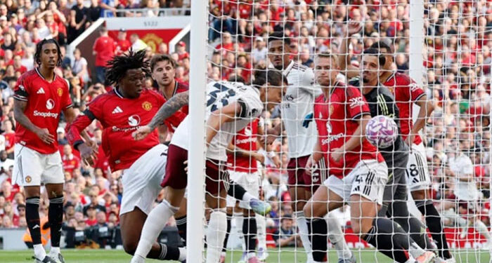مانشستر يونايتد يسقط ضد أرسنال فى الجولة الافتتاحية بالدوري الإنجليزي