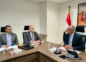 نائب وزير الإسكان يترأس اجتماع متابعة تصنيع المهمات الكهروميكانيكية بمشروعات المياه والصرف بالتعاون مع الهيئة العربية للتصنيع