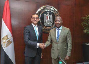 وزير الاستثمار والتجارة الخارجية يستقبل وزير الخارجية الايفواري لبحث سبل تعزيز الشراكة الاقتصادية والاستثمارية بين البلدين 