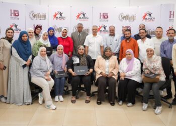 “بي تك” تدعم تطوير الكوادر البشرية بشركات القطاع العام من خلال برنامج تدريبي متكامل لموظفي “صيدناوي وبنزايون”