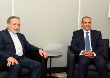 وزير الخارجية يلتقي مع نظيره الإيراني على هامش أعمال الجمعية العامة للأمم المتحدة