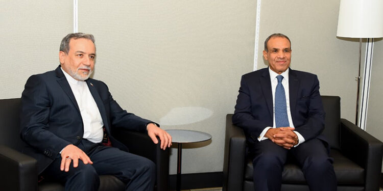 وزير الخارجية يلتقي مع نظيره الإيراني على هامش أعمال الجمعية العامة للأمم المتحدة