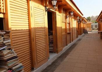 «الإسكان»: مشروع تطوير سور الأزبكية يهدف إلى خلق بؤرة ثقافية جديدة وقديمة