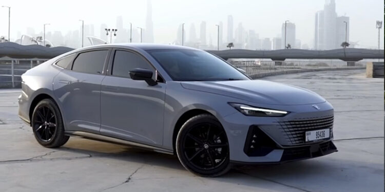 أسعار ومواصفات شانجان يوني في موديل 2025 في السعودية