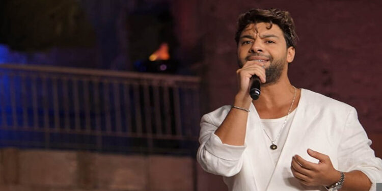 أحمد جمال يحيى حفلين فى أمريكا