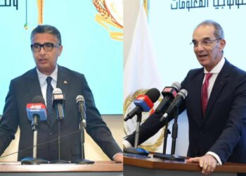 وزيرا الاتصالات والتموين والتجارة الداخلية يطلقان استمارة تحديث بيانات المواطنين بمحافظة بورسعيد