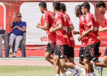 طلب غريب من باولو بينتو قبل الموافقة على تدريب الأهلي