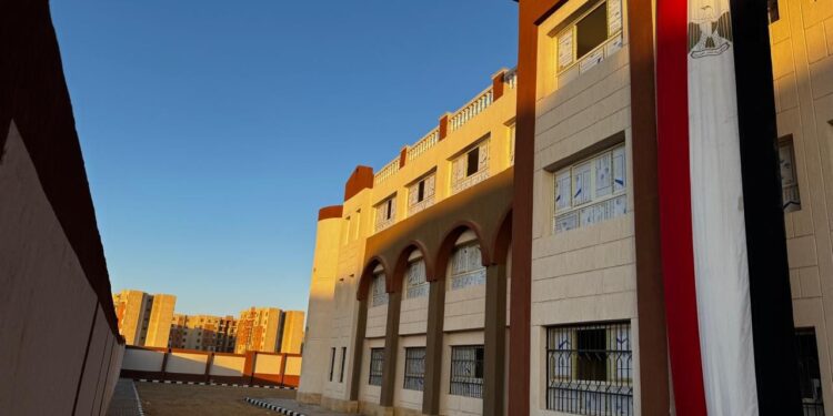 افتتاح أول مدرسة للتعليم التجريبي بمدينة أكتوبر الجديدة.. خطوة نحو مجتمع عمراني متكامل
