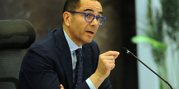 “في خطوة هامة لتعزيز حماية الصناعة المحلية”