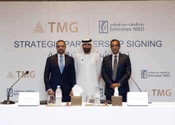 رئيس الوزراء يتابع مع محافظ القاهرة الموقف التنفيذي الحالي لعدد من المشروعات الجارية بالمحافظة