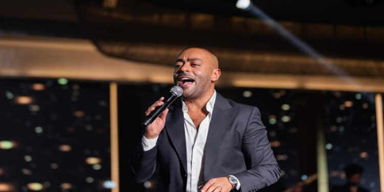 تامر عاشور يحيي حفل غنائي في التجمع