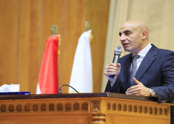 وزير التعليم: تطوير مناهج اللغة العربية والدراسات الاجتماعية واللغة الإنجليزية وفق معايير عالمية متقدمة