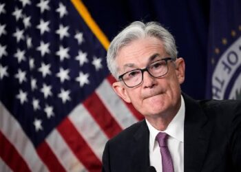 الفيدرالي الأمريكي أمام ضغوط اقتصادية وسياسية.. توقعات بخفض تدريجي للفائدة حتى 2026