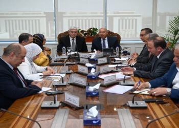 وزير النقل يعقد اجتماعاً موسعاً مع وزير التعليم العالي لمتابعة الخطوات التنفيذية لإنشاء جامعة النقل المصرية