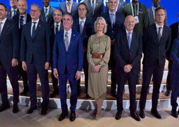 وزير البترول يعلن إطلاق مشروع للمسح السيزمي بأحدث التقنيات في شرق المتوسط