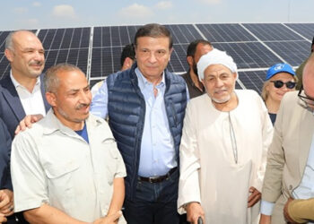 وزير الزراعة يهنئ فلاحي مصر في عيدهم ويؤكد على دورهم المحوري في التنمية