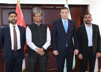 وزير الزراعة يبحث مع وفد هندي رفيع المستوى تعزيز التعاون الزراعي