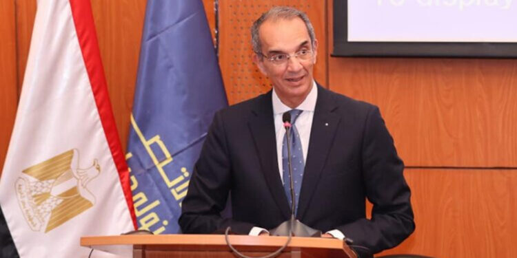 وزير الاتصالات يغادر إلى الولايات المتحدة الأمريكية لبحث سبل توسيع آفاق التعاون مع الشركات الأمريكية