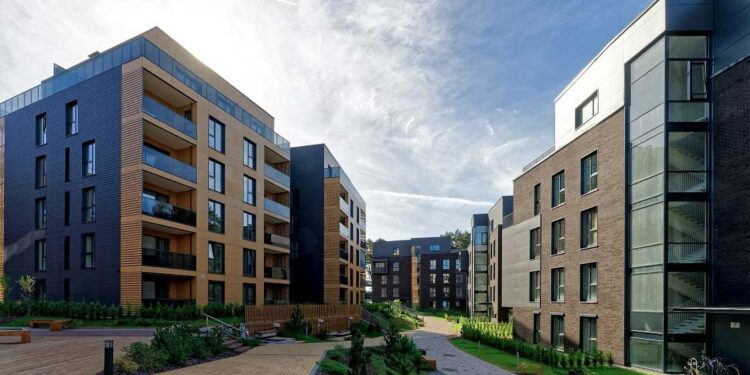 الإسكان تطلق أكبر طرح للشقق عبر منصة مصر العقارية