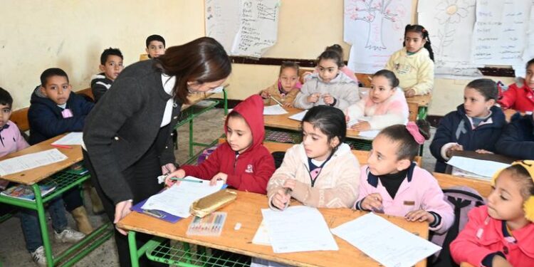 التعليم تعلن مصروفات المدارس الرسمية والمتميزة للغات للعام الدراسي الجديد 2026