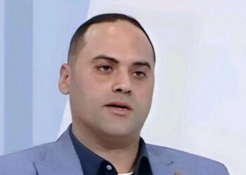 «محمود جمال» يشرح أسباب تفضيل الاستثمار بالفضة عن الذهب