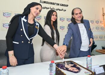 الفنانة منة عرفة تحصل على الإقامة الذهبية بالإمارات