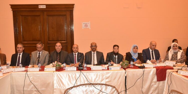 “الإسكان”: وفد من موسسة “الأغا خان” يزُور حديقة الأزبكية لدراسة المشاركة في ادارة وتشغيل الحديقة