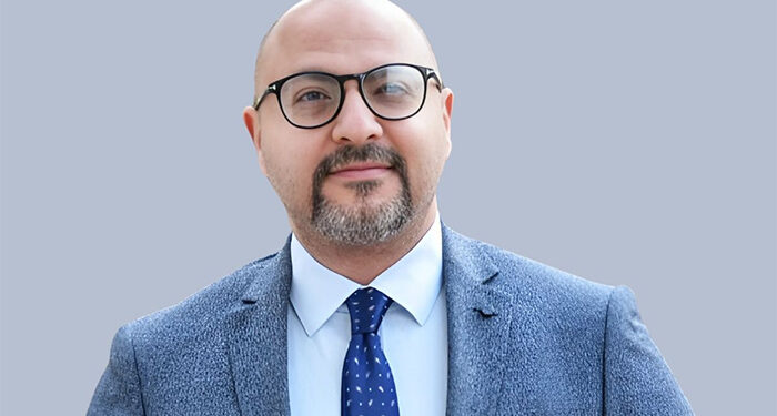 خبير ذكاء اصطناعي يحذر: سباق الذكاء الخارق بدأ فعليً واعتماد سياسة البيانات المفتوحة خطوة حاسمة لتعزيز جاهزية مصر