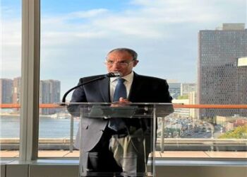 وزير الخارجية يستضيف الدول الأعضاء في منصة الدول المقترضة